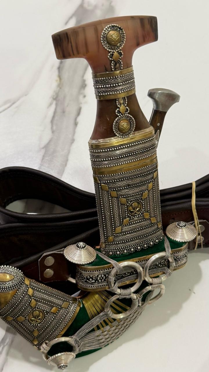 جنبية راس زراف 